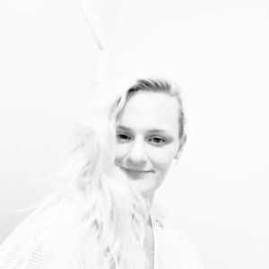 Meet your Posher, Lizzy